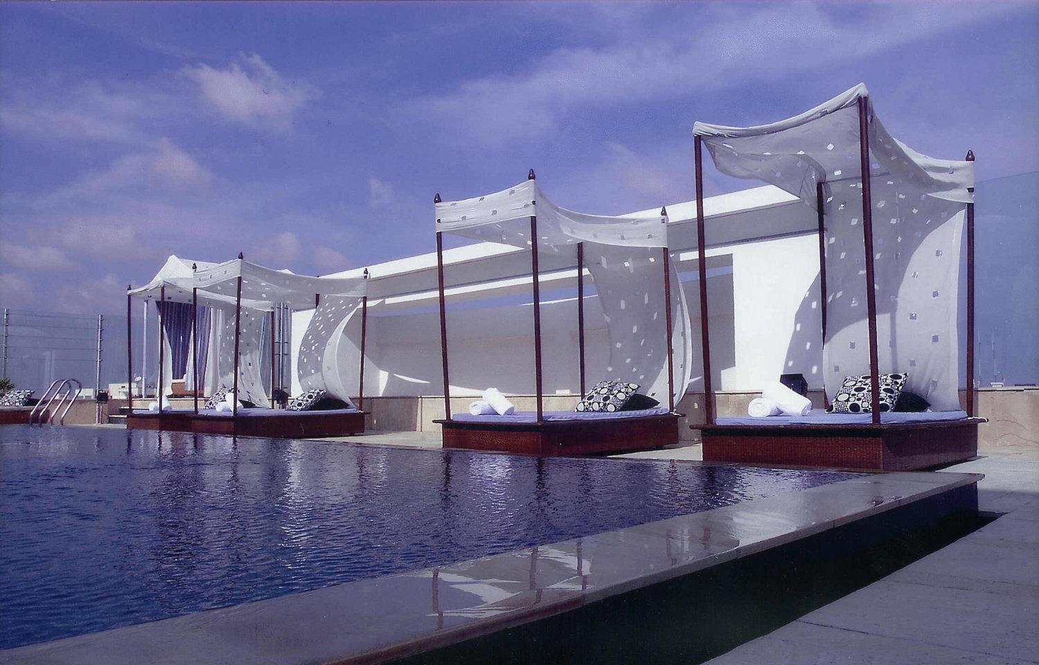 The Park Chennai Hotel Faciliteter billede The pool at the Park